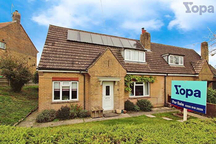 3 Bedroom Semi-Detached House For Sale In Ash Hill, Stratton, Dorchester, DT2