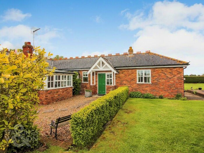 4 Bedroom Detached Bungalow For Sale In Clarkes Lane, Beccles, NR34