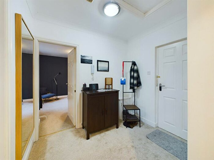 1 Bedroom Apartment For Sale In Castle Park Mews, Lancaster, LA1