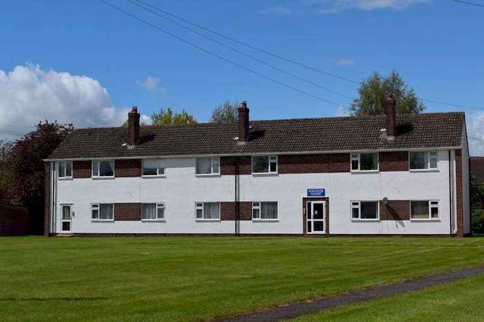 2 Bedroom Apartment To Rent In Andover Court, Kidlington, OX5