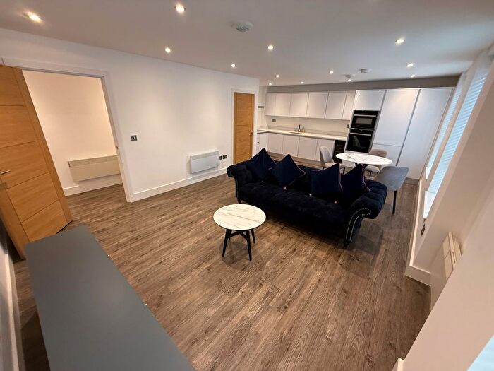 2 Bedroom Flat To Rent In Tenby Street North, Birmingham, B1