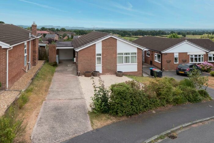 3 Bedroom Detached Bungalow For Sale In The Crescent, Tarporley, CW6