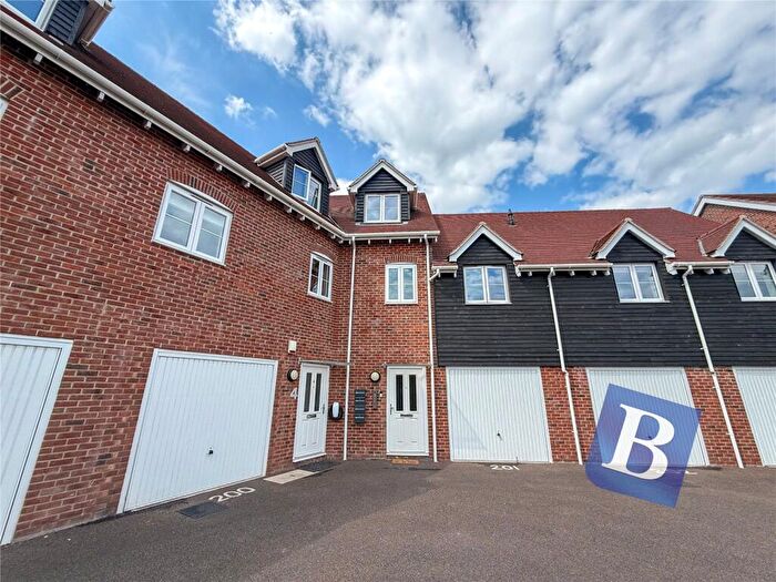 1 Bedroom Apartment To Rent In Elm Gardens, Mountnessing, Essex, CM15