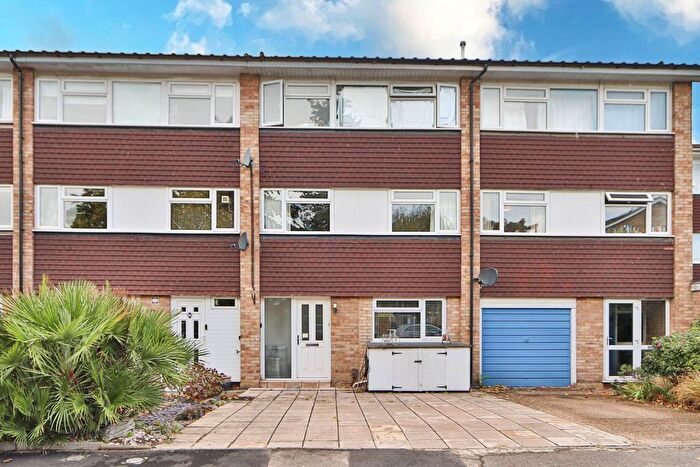 3 Bedroom Terraced House For Sale In Bedster Gardens, East Molesey, KT8