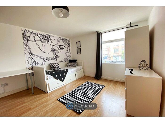 1 Bedroom Flat To Rent In Humberstone Gate, Leicester, LE1