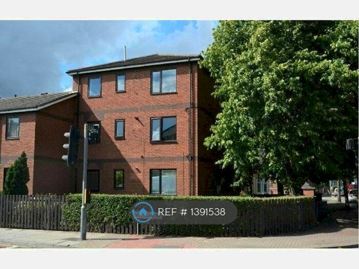 1 Bedroom Flat To Rent In Hainton Avenue, Grimsby, DN32
