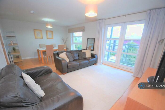 4 Bedroom Penthouse To Rent In Links Road, Aberdeen, AB24