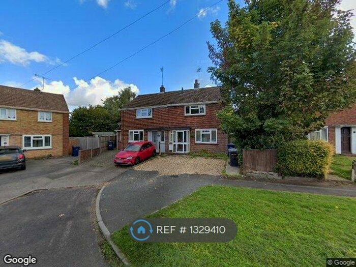 2 Bedroom Semi-Detached House To Rent In Ryle Road, Farnham, GU9