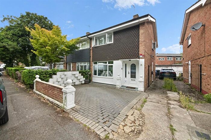2 Bedroom Semi-Detached House For Sale In Hayman Crescent, Hayes, UB4