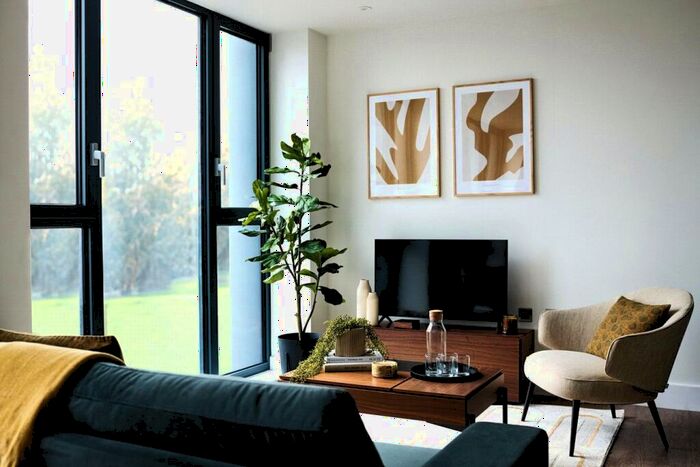 3 Bedroom Apartment To Rent In Uncle Leeds, Whitehall, Leeds, LS12