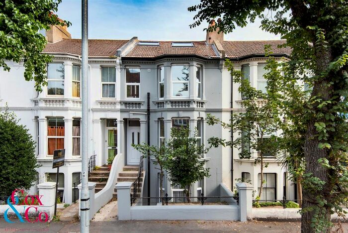 3 Bedroom Flat For Sale In Sackville Road, Hove, BN3