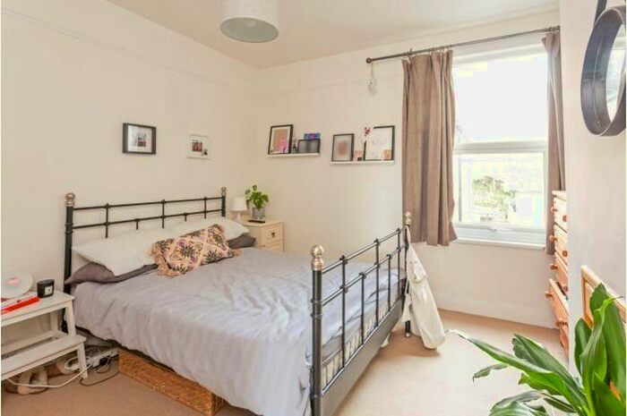 3 Bedroom Property To Rent In Aldis Street, London, SW17