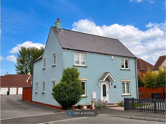 4 Bedroom Detached House To Rent In Mulholland Way, Burnham On Sea, TA9