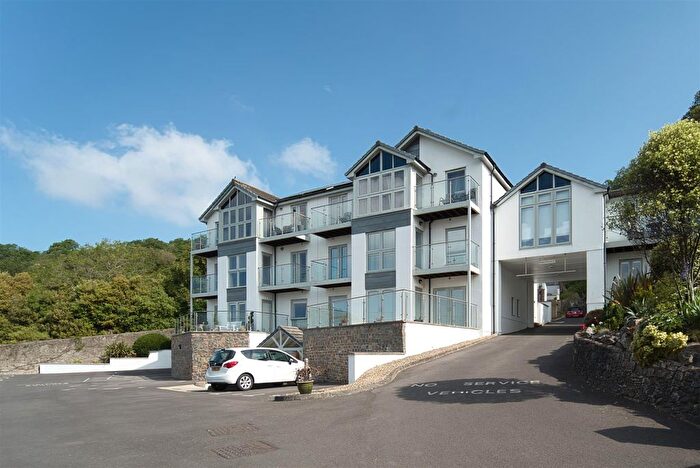 2 Bedroom Flat For Sale In The View, Weston-Super-Mare, BS23