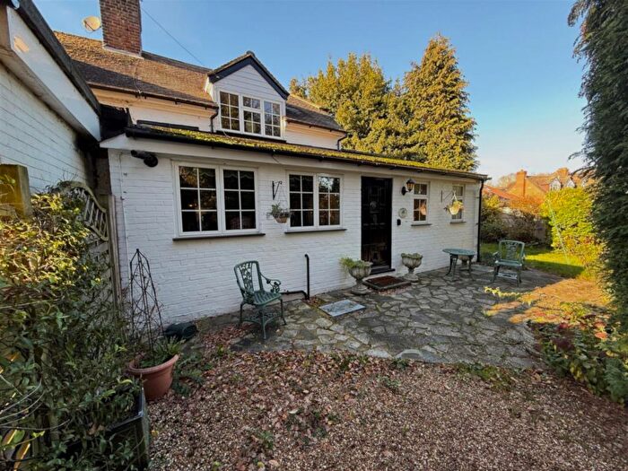 2 Bedroom Semi Detached Bungalow For Sale In Mill House Lane, Thorpe, TW20