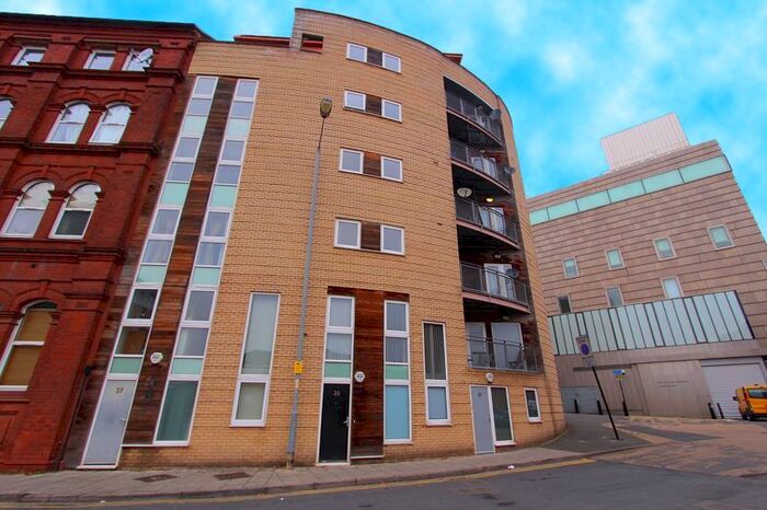 1 Bedroom Flat To Rent In Gallery Square, Walsall, WS2