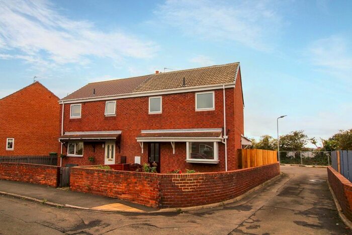 2 Bedroom Semi-Detached House To Rent In Stakeford Crescent, Stakeford, Choppington, NE62