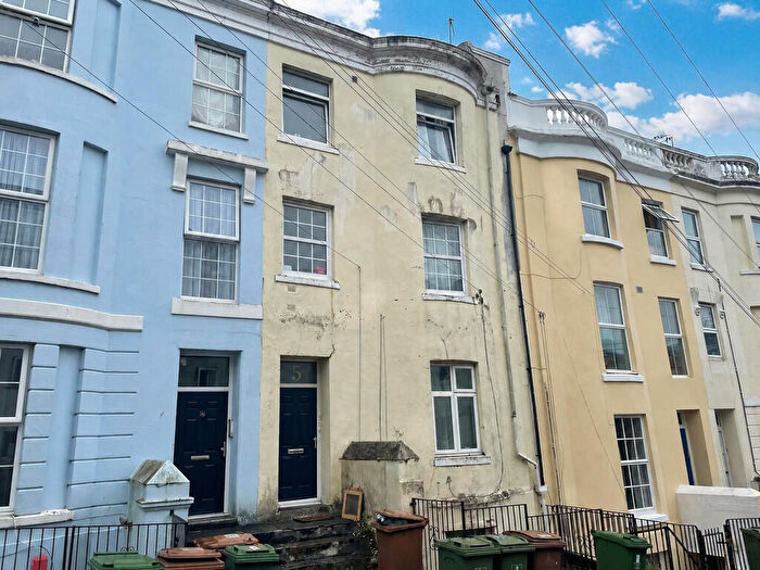 3 Bedroom Flat For Sale In Radnor Place, City Centre, PL4