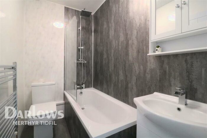 1 Bedroom Flat To Rent In Nythbran Terrace, Porth, CF39