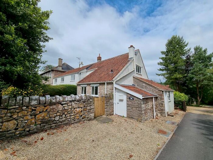 3 Bedroom Semi-Detached House To Rent In Tickenham Hill, Tickenham, BS21