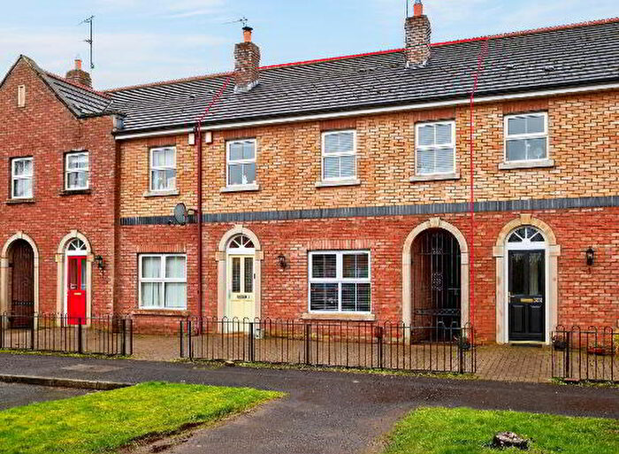 3 Bedroom Mid TownHouse For Sale In Rosses Meadow, Ballymena, BT42