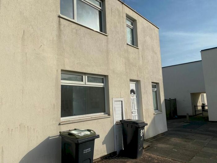 4 Bedroom Terraced House To Rent In Cornwell Close, Gosport, Gosport, PO13