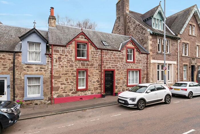 4 Bedroom Terraced House For Sale In Main Street, Callander, FK17