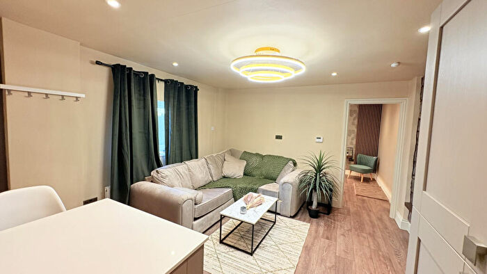 2 Bedroom Terraced House To Rent In Black Bull Lane, Preston, Lancashire, PR2