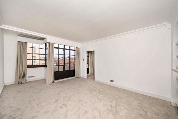 1 Bedroom Flat To Rent In Chelsea Manor Street, London, SW3
