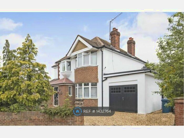 5 Bedroom Detached House To Rent In Worple Way, Harrow, HA2