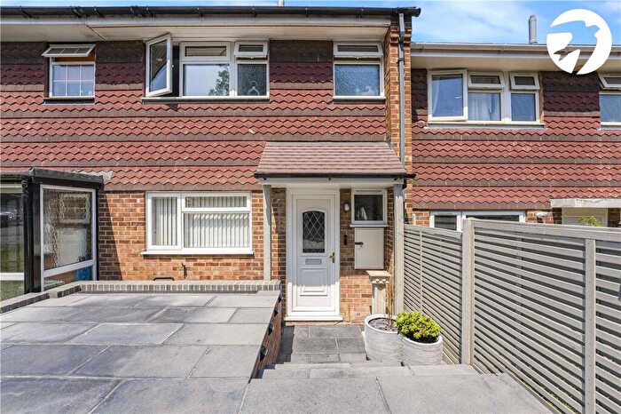 3 Bedroom Terraced House For Sale In Church Road, Greenhithe, Kent, DA9