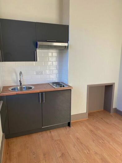 Studio To Rent In Iverson Road, London, NW6