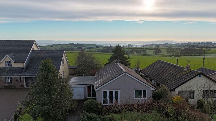 3 Bedroom Detached Bungalow For Sale In Bryn-Y-Gwenin, Abergavenny, NP7