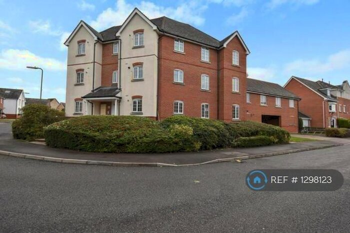2 Bedroom Flat To Rent In Ash Grove House, Whiteley, Fareham, PO15