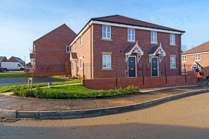 1 Bedroom End Terrace House To Rent In Avalon Close, Stratford-Upon-Avon, CV37