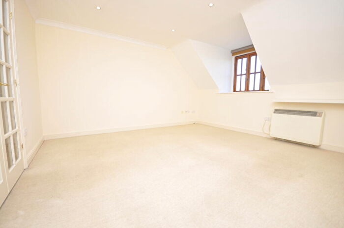 2 Bedroom Apartment To Rent In Kings Road, Farncombe, Godalming, Surrey, GU7