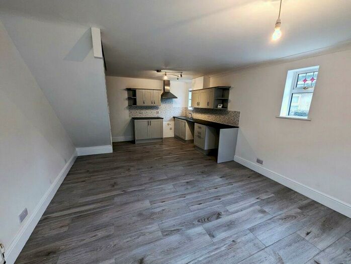 2 Bedroom Semi-Detached House To Rent In Chapel St, Stoke On Trent, ST7