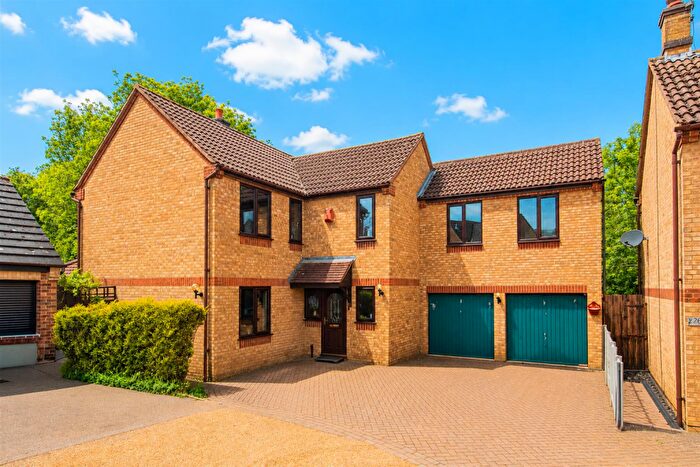 5 Bedroom House For Sale In Troon Crescent, Wellingborough, NN8