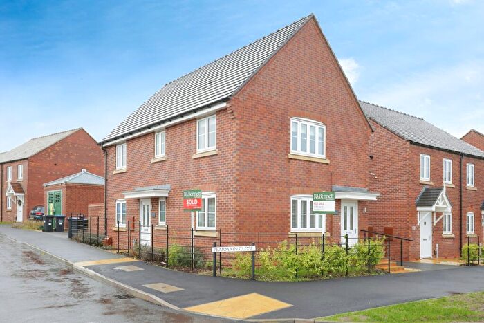 1 Bedroom Flat For Sale In Drooper Drive, Stratford-upon-Avon, Warwickshire, CV37