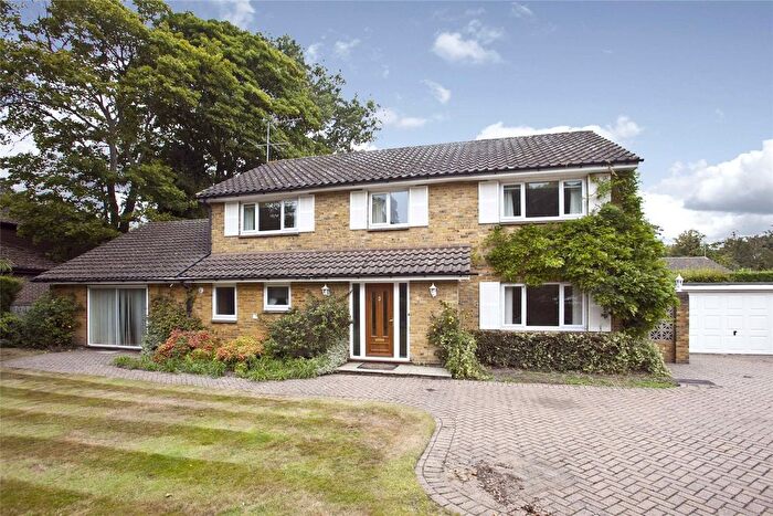 5 Bedroom Detached House To Rent In Milner Drive, Cobham, Surrey, KT11