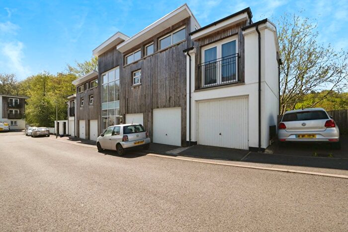 1 Bedroom Flat For Sale In Tamworth Close, Ogwell, Newton Abbot, Devon, TQ12