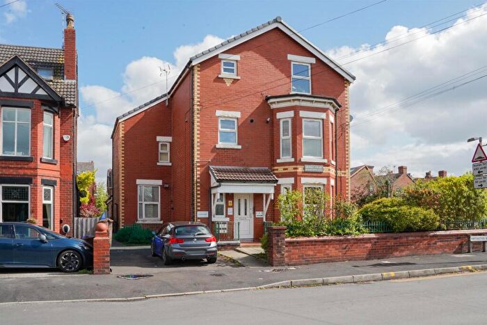 2 Bedroom Apartment For Sale In Hartington Road, Chorlton, M21