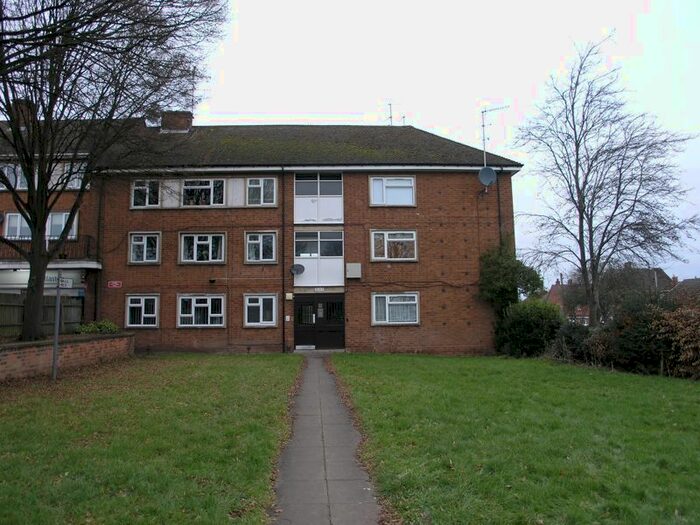 2 Bedroom Flat To Rent In Kingsway, Stourbridge DY8