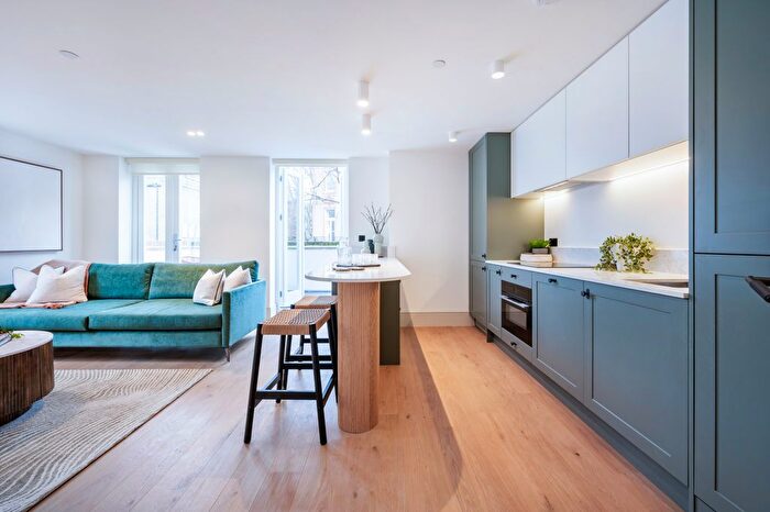 1 Bedroom Flat To Rent In Nevern Square, London, SW5