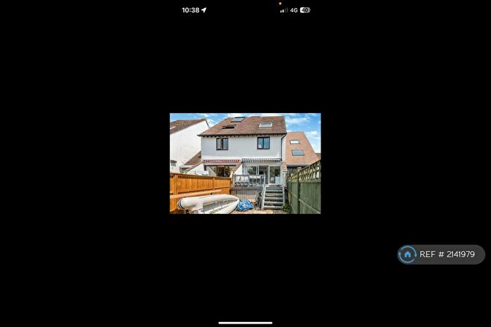 3 Bedroom Terraced House To Rent In Avon Wharf, Christchurch, BH23