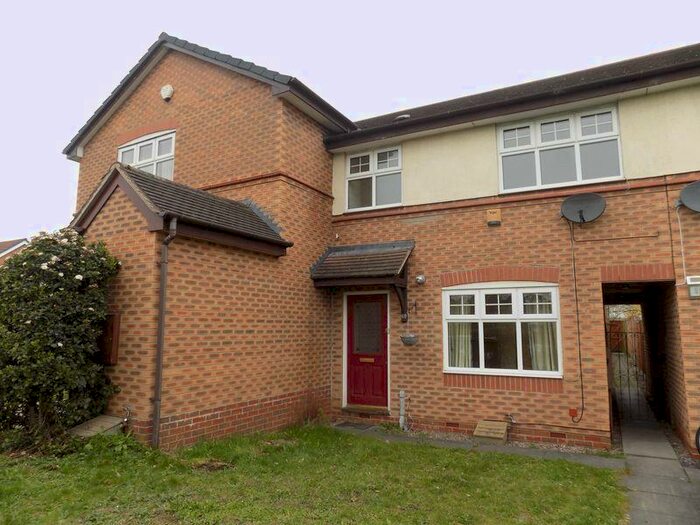 3 Bedroom House To Rent In Virginia Avenue, Stafford, ST17