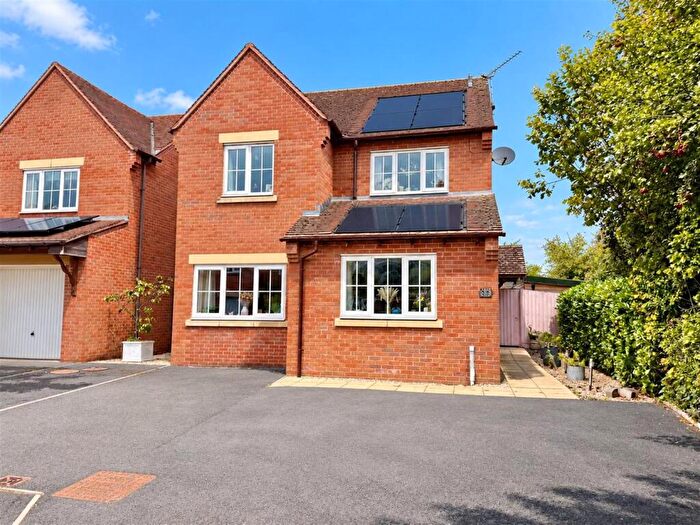 3 Bedroom House For Sale In Eastfield, Eardisley, Hereford, HR3