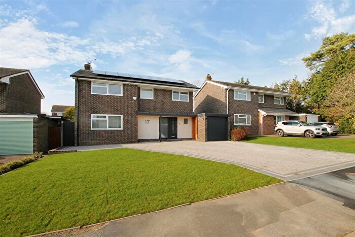 4 Bedroom House For Sale In Glendale, Swanmore, SO32