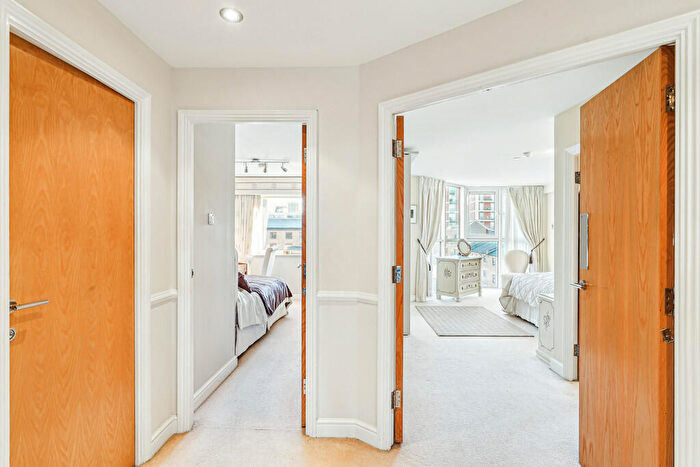 2 Bedroom Apartment To Rent In Prices Court, Battersea, SW11