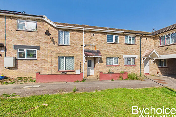 3 Bedroom Terraced House For Sale In Elmdon Place, Haverhill, CB9
